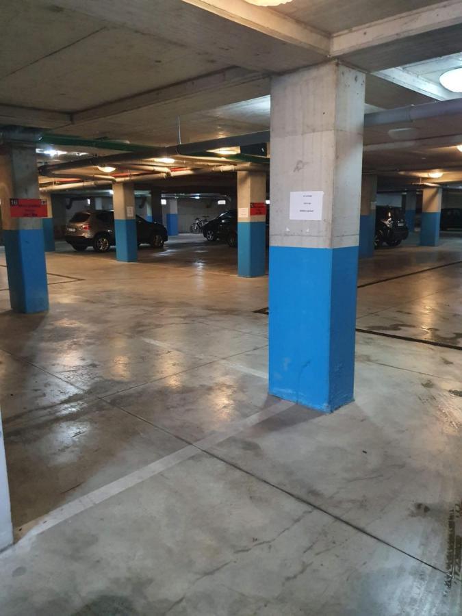 Rovena'S Apartment - Free Parking Τίρανα Εξωτερικό φωτογραφία